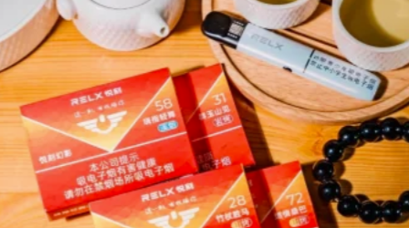 悦刻的四代无限和三代灵点哪个比较好？