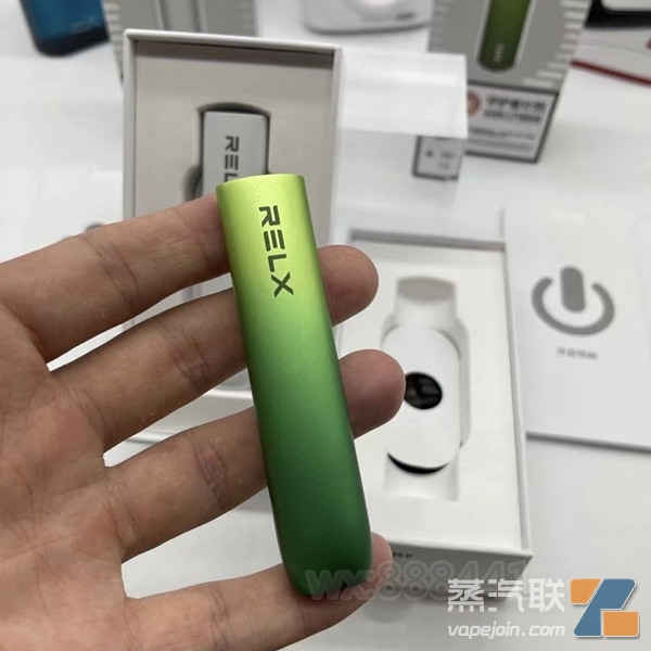 “最新货源即刻上架！relx悦刻微信专柜新品鲜到！“