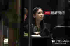福建Angelababy抽电子烟被抓包电子烟一样危害健康！