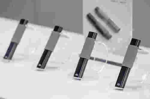 喜雾电子烟潜心雕琢，最大程度上还原了真烟的口感