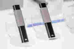 邢晨悦携手喜雾电子烟实力不可小觑