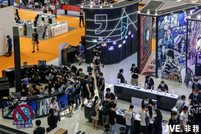 “够特别，才够范”，全球首款整体换壳方案小烟引围观